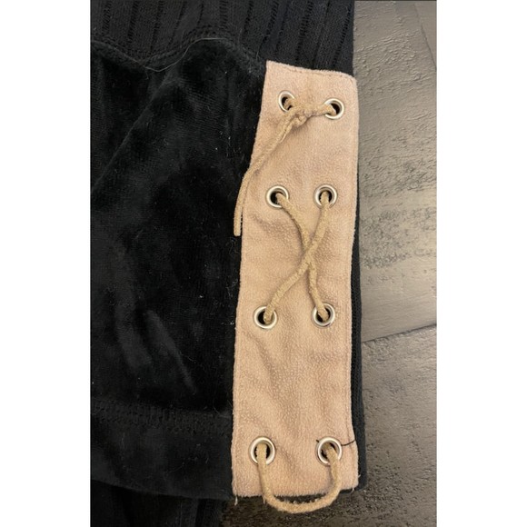 Erika Sport Vintage Two Piece Stripe Trim Set - Sz M - Picture 4 of 11